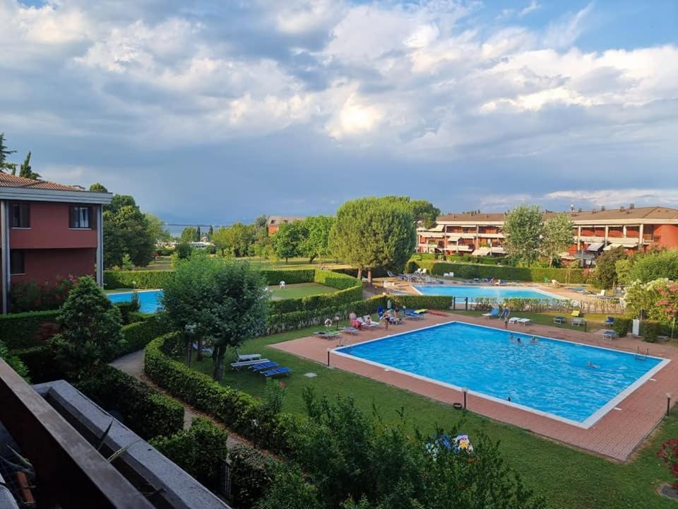 Home Gardaview Desenzano Desenzano del Garda Exterior foto